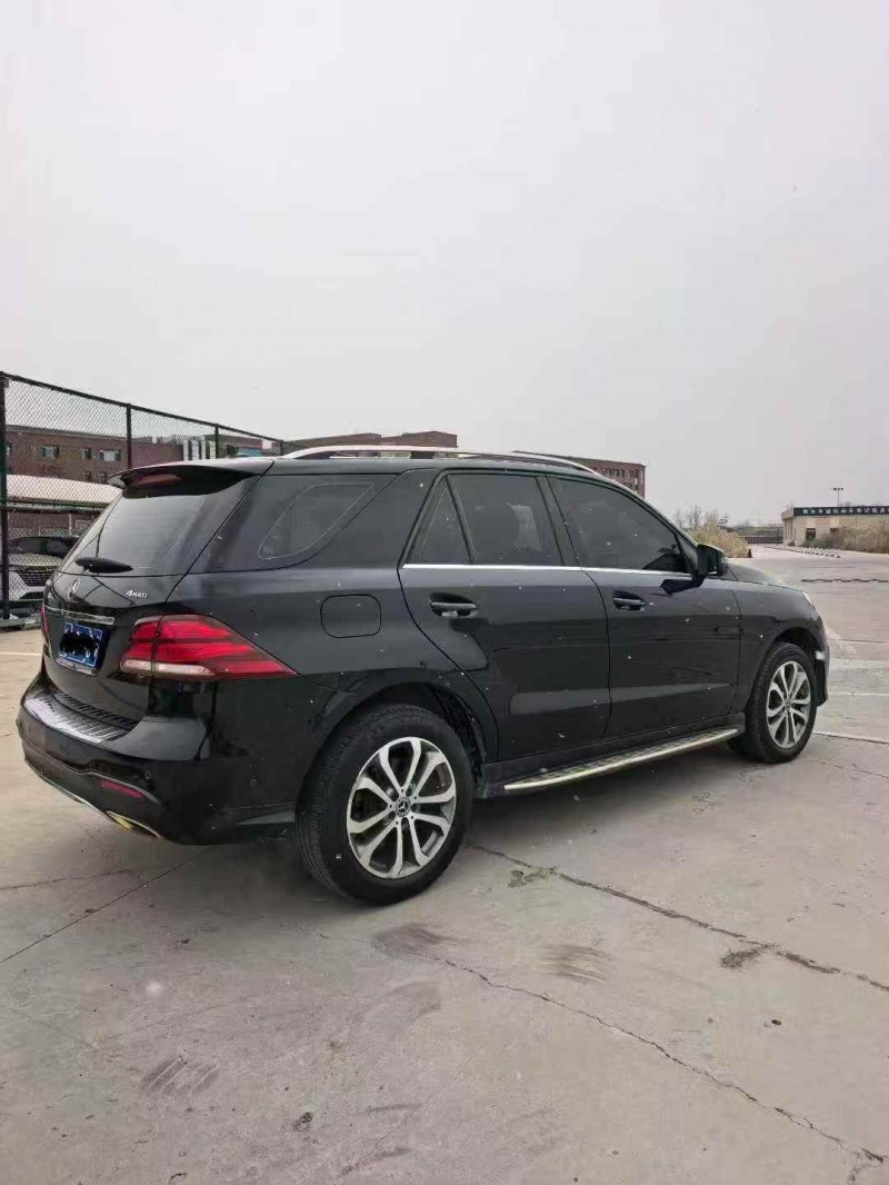 邯郸19年奔驰GLE8