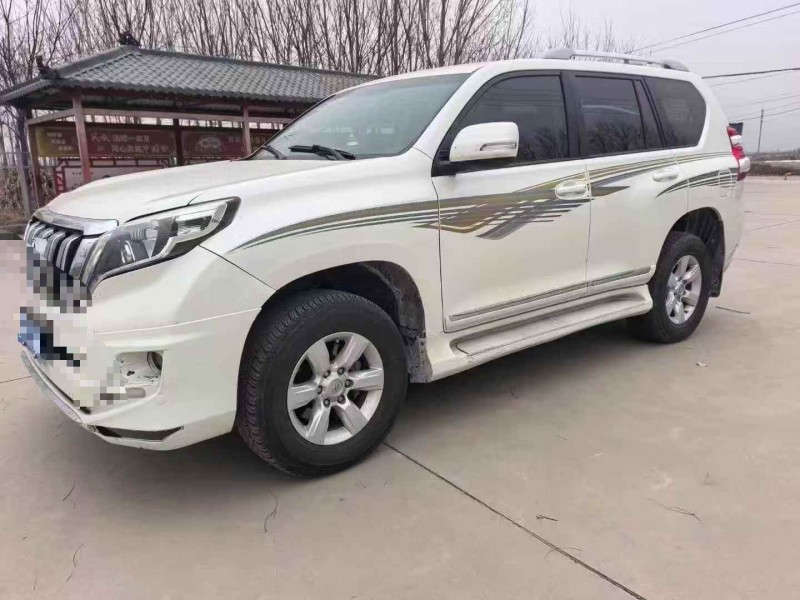 秦皇岛16年丰田普拉多2