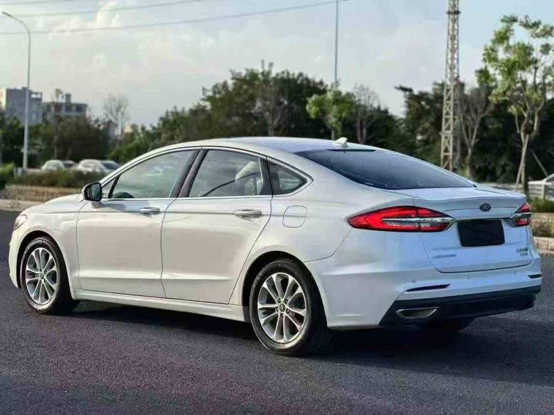 珠海21年福特蒙迪欧8