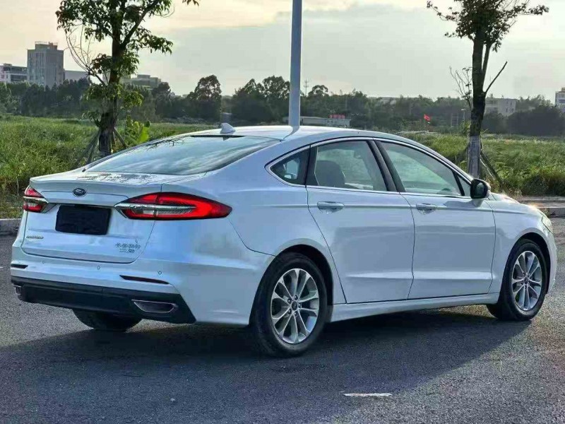 珠海21年福特蒙迪欧9