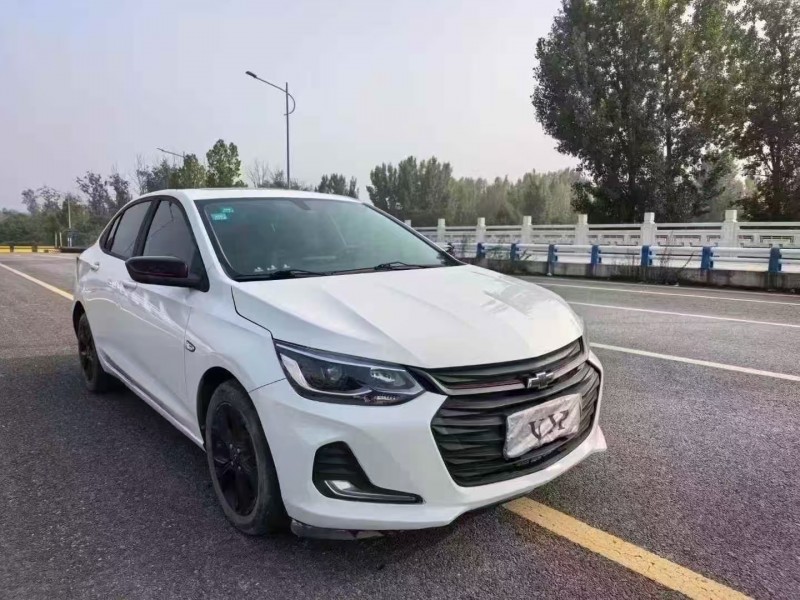 郑州20年雪佛兰科沃兹2