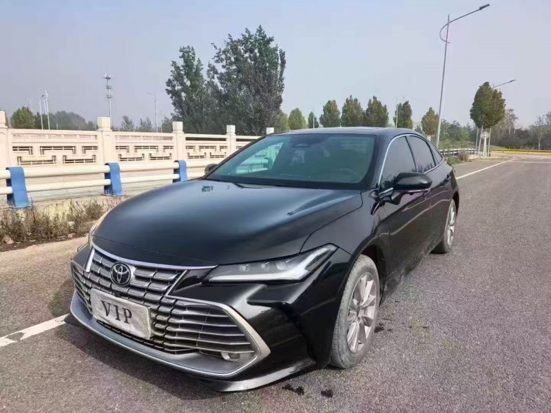 郑州25年丰田亚洲龙3