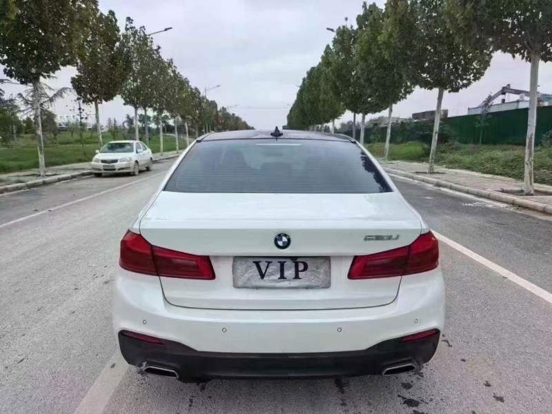 郑州20年宝马5系9