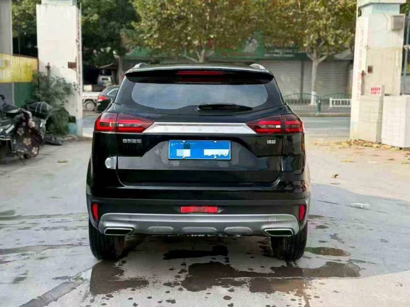 宁波21年吉利博越7