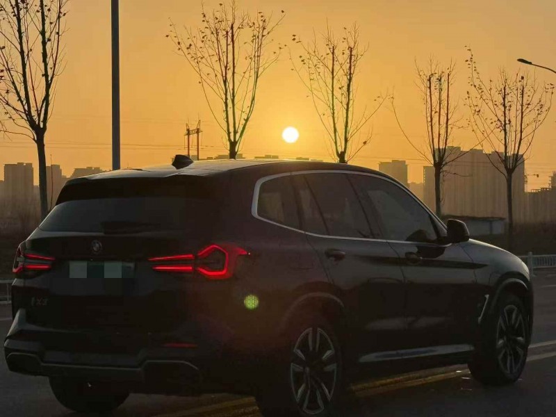 西安24年宝马IX38