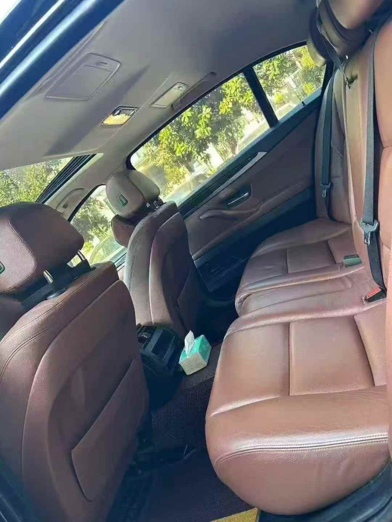 湖州17年宝马5系3