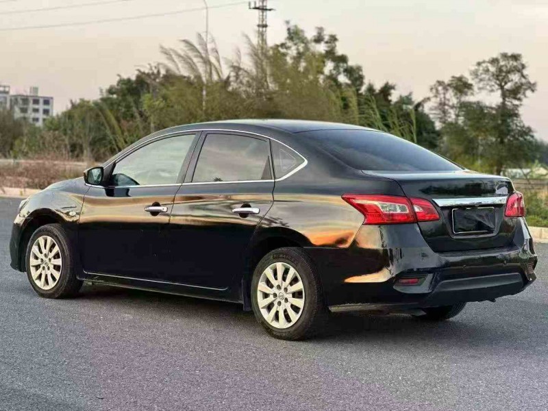 汕头21年日产轩逸8