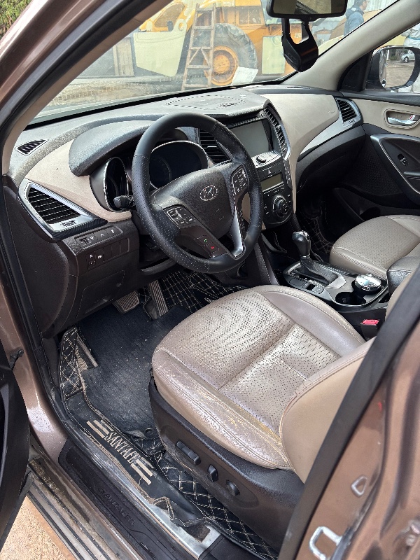 长沙13年现代新胜达7