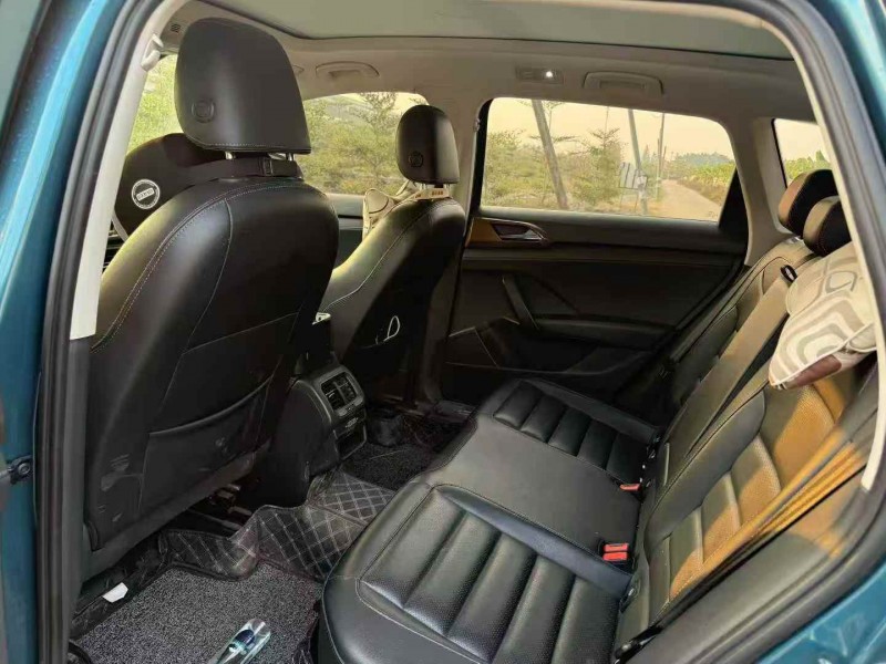 佛山20年大众途岳4