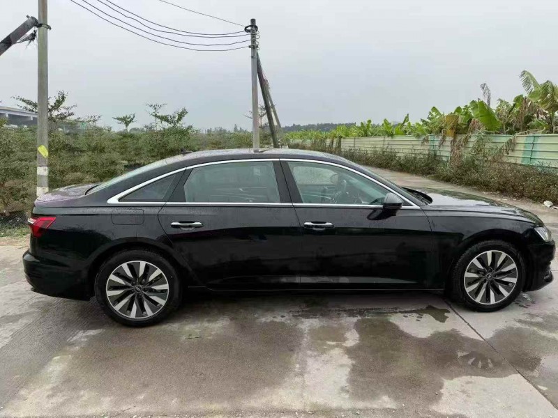 汕头22年奥迪A6L8