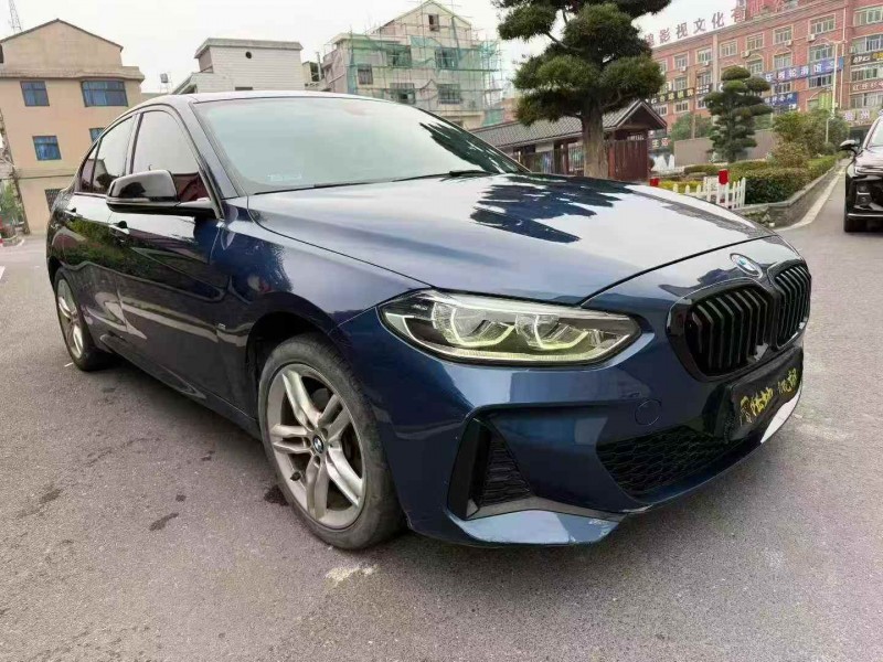 绍兴21年宝马1系2