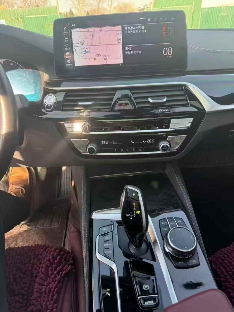 东营22年宝马5系9