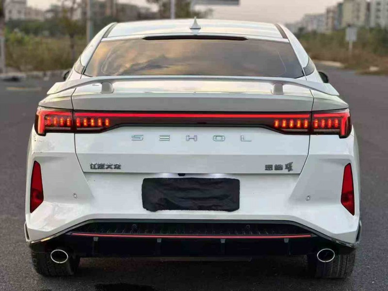 深圳23年江淮思皓9