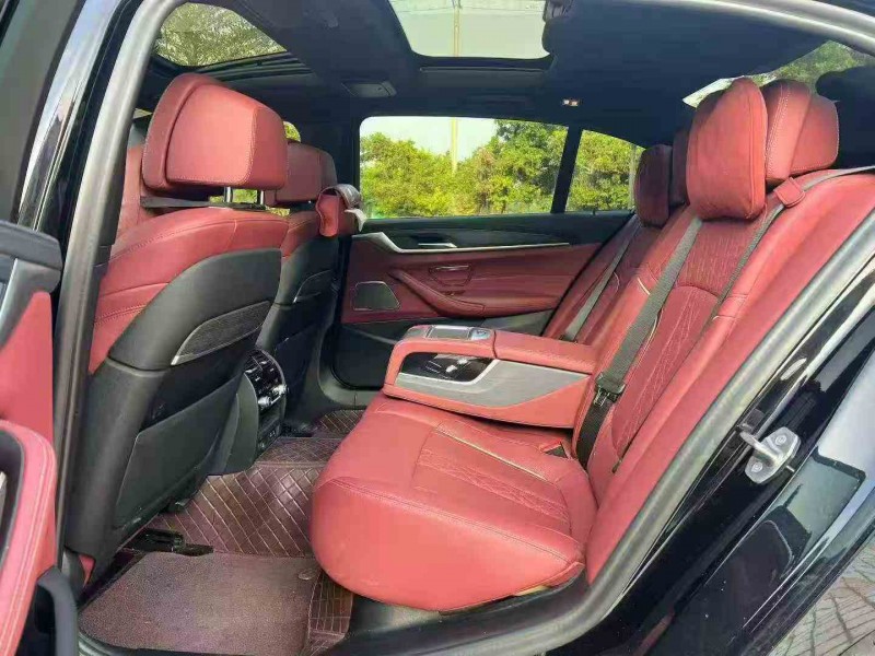 珠海23年宝马5系8