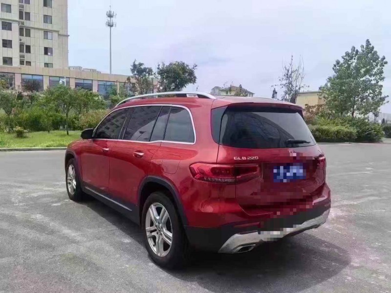 东营22年奔驰GLB7