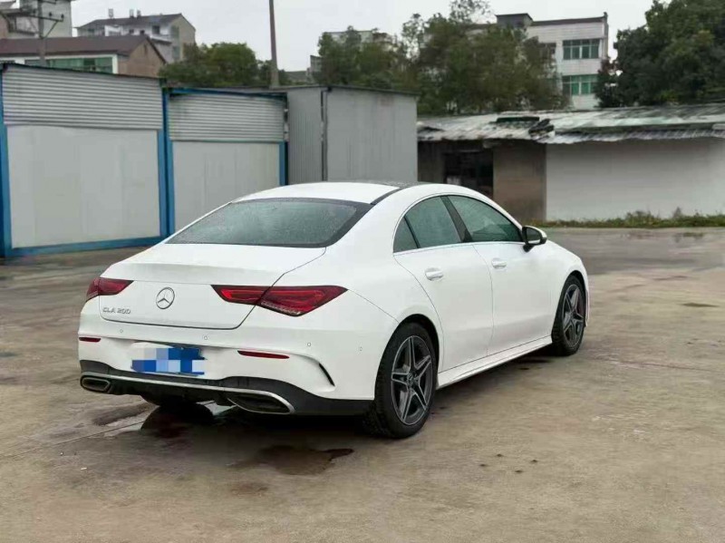衢州22年奔驰CLA8