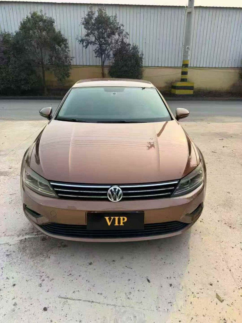 潍坊15年大众凌渡1