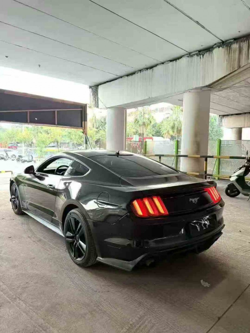 汕头15年福特野马7