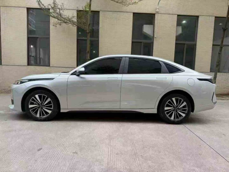 汕头24年长安汽车启源6