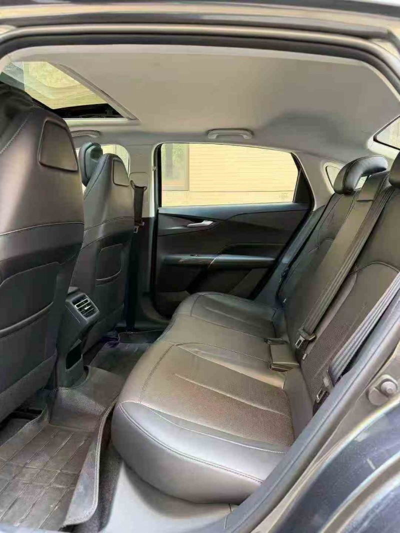 珠海25年长安汽车逸动5