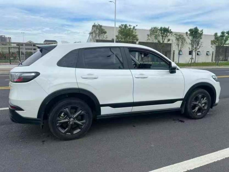 新余23年本田HRV7