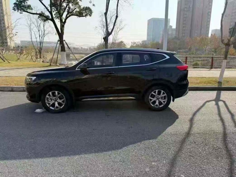 鄂州22年哈弗H68