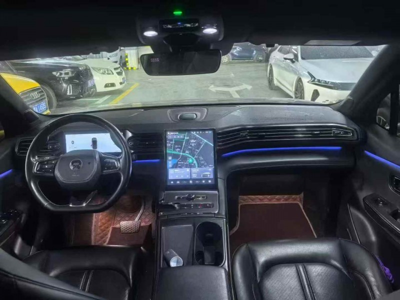 黄石22年蔚来ES65