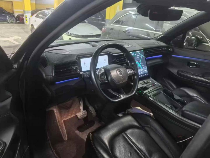 黄石22年蔚来ES66