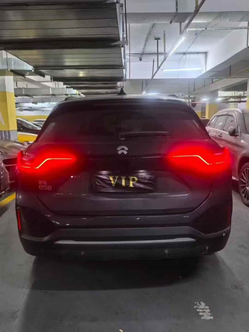 黄石22年蔚来ES69