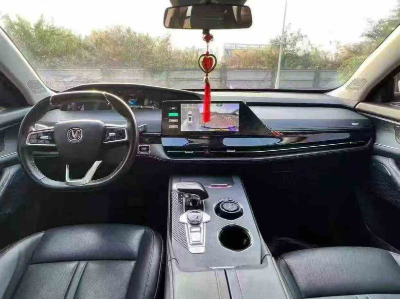 茂名23年长安汽车UNI9