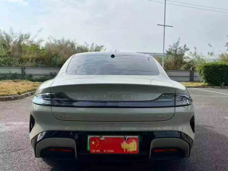 珠海25年小米SU75