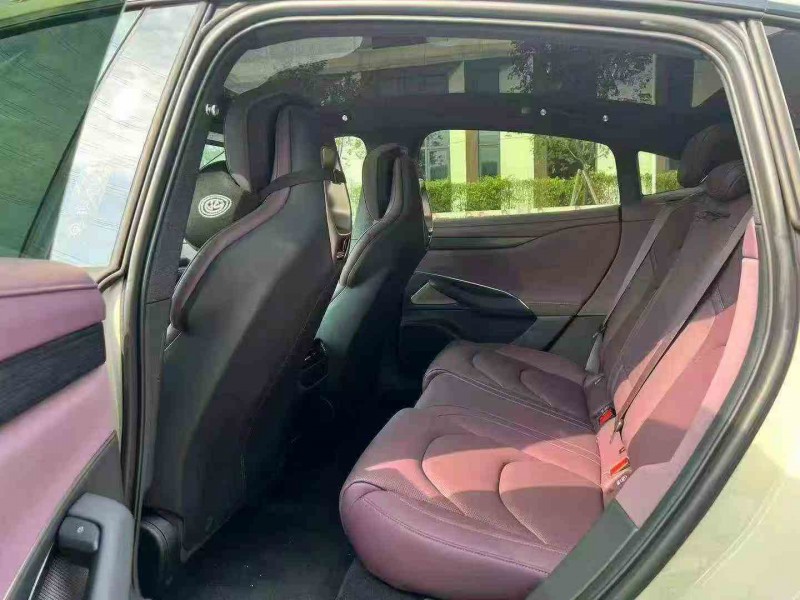 珠海25年小米SU78