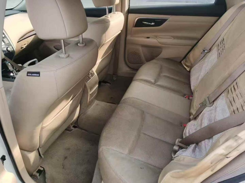 南通13年日产天籁6