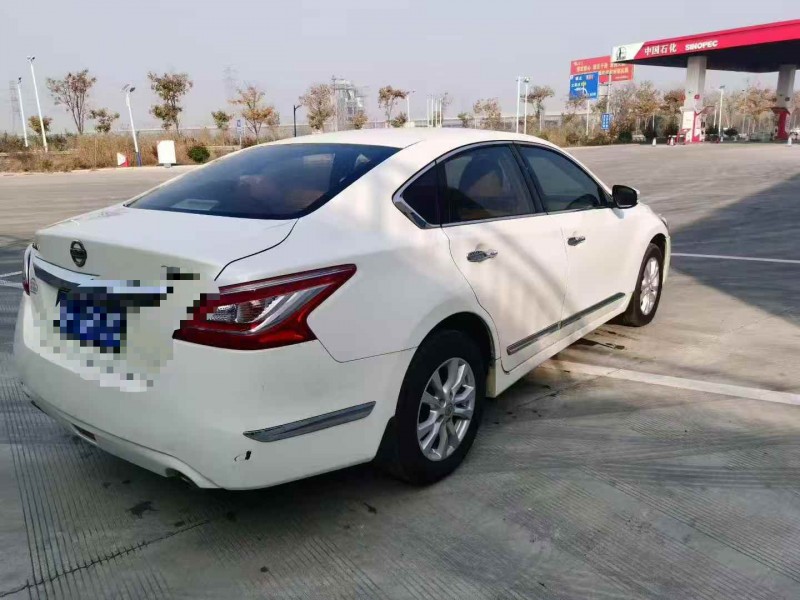 南通13年日产天籁7