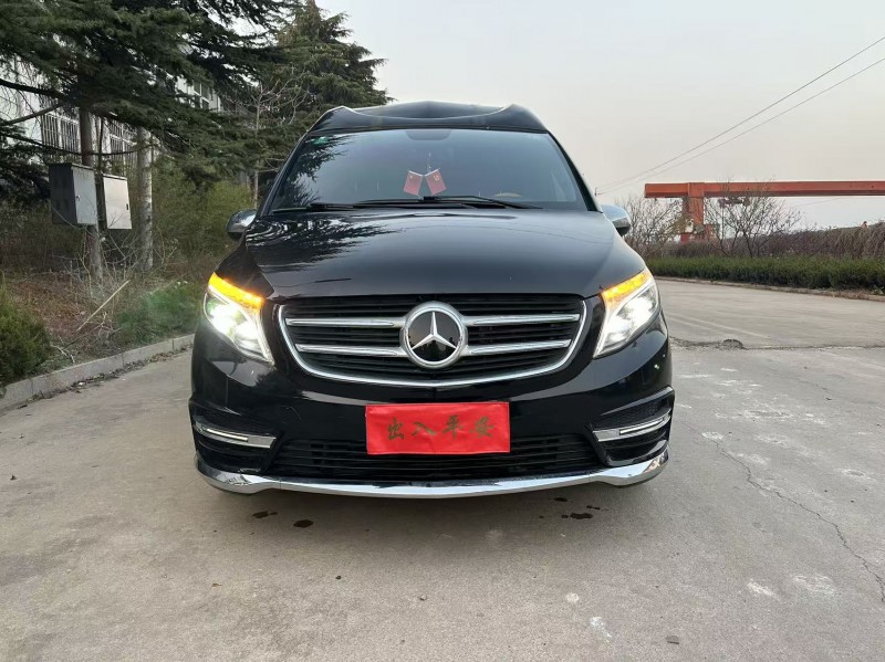 枣庄20年奔驰威霆1