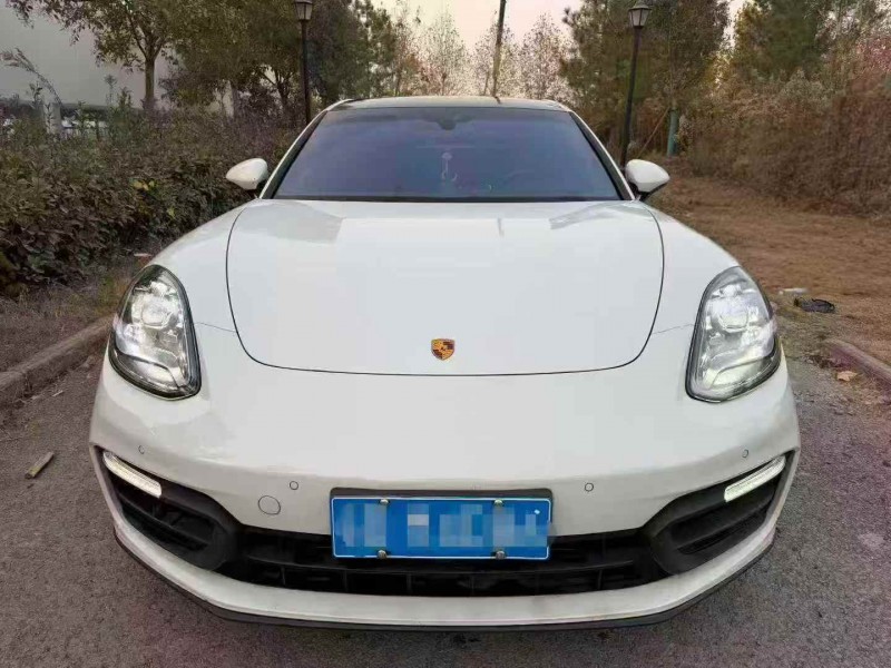十堰22年保时捷帕拉梅拉1