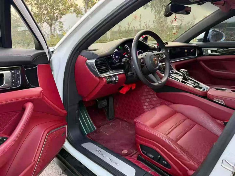 十堰22年保时捷帕拉梅拉4