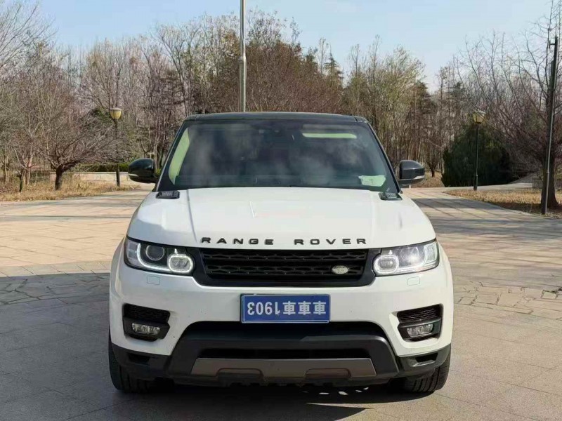 青岛15年路虎揽胜运动1