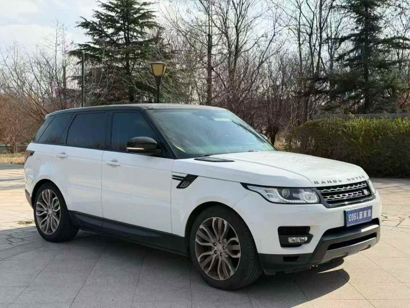 青岛15年路虎揽胜运动2