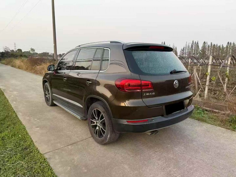 嘉兴14年大众途观7