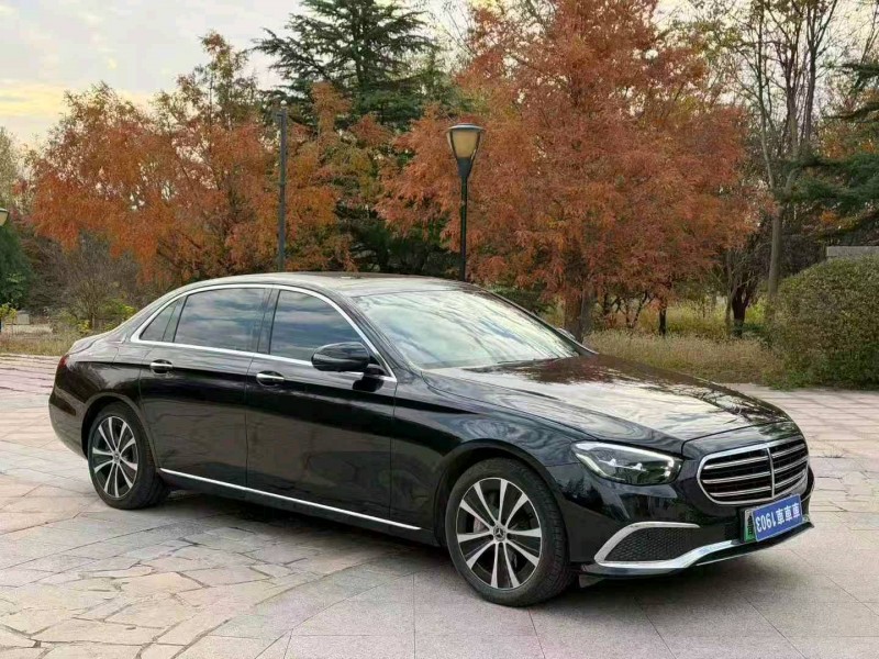 济宁21年奔驰E2
