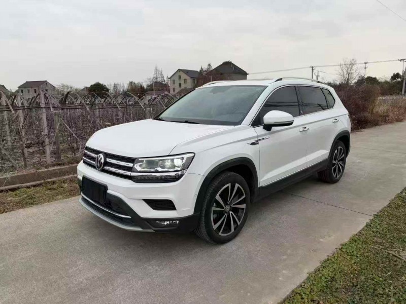 嘉兴19年大众途岳2