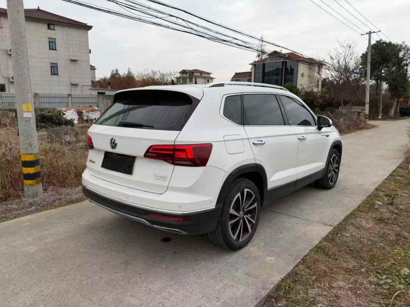 嘉兴19年大众途岳6