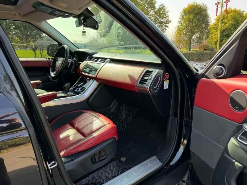 苏州18年路虎揽胜运动6