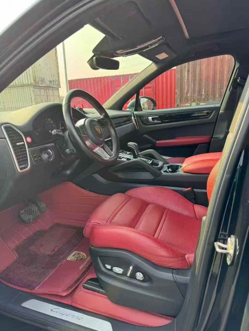 十堰20年保时捷卡宴4