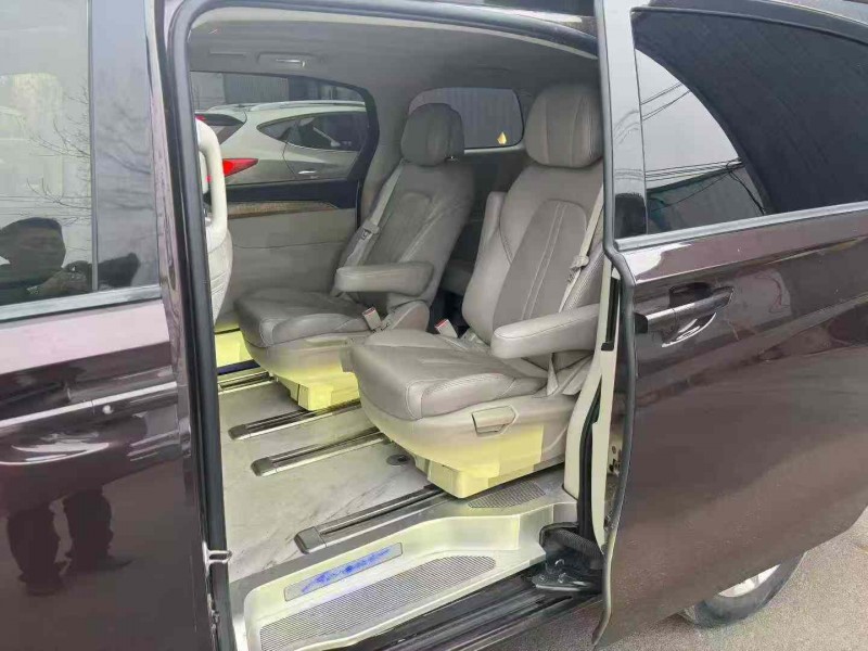 徐州19年别克GL85