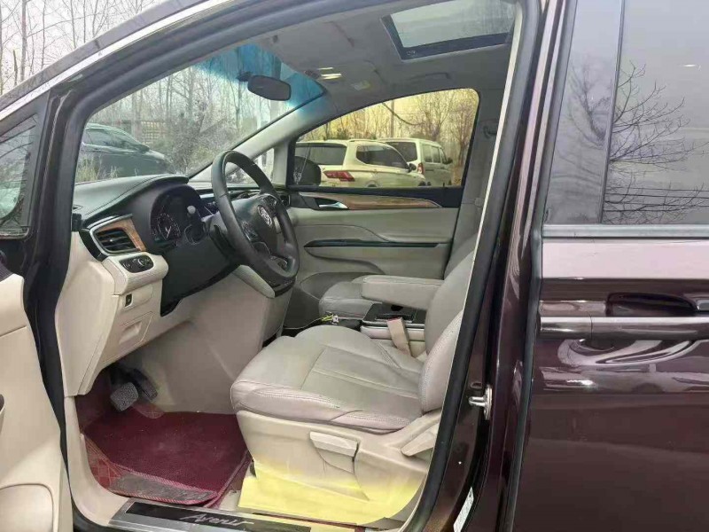 徐州19年别克GL86