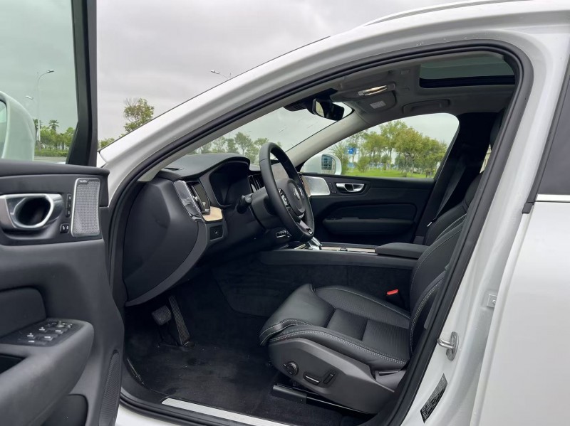 盐城25年沃尔沃XC604