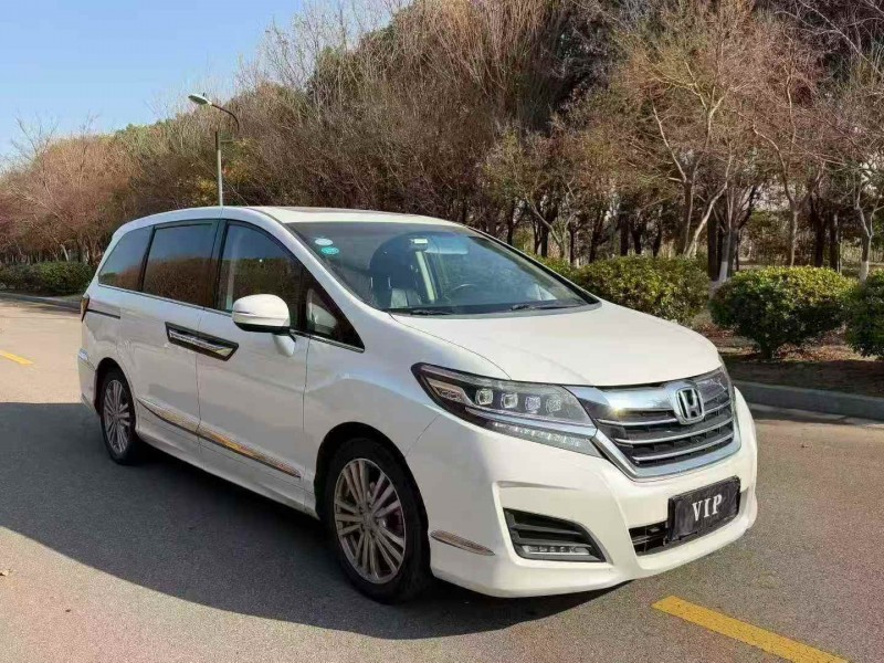 常州18年本田艾力绅3