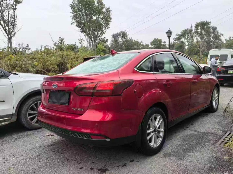 荆门16年福特福克斯9